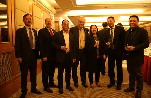 15C4911L3P-4D02