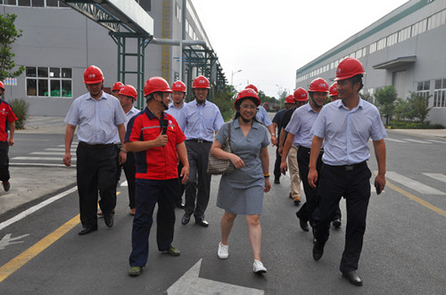 15C4Z539B0-13J5